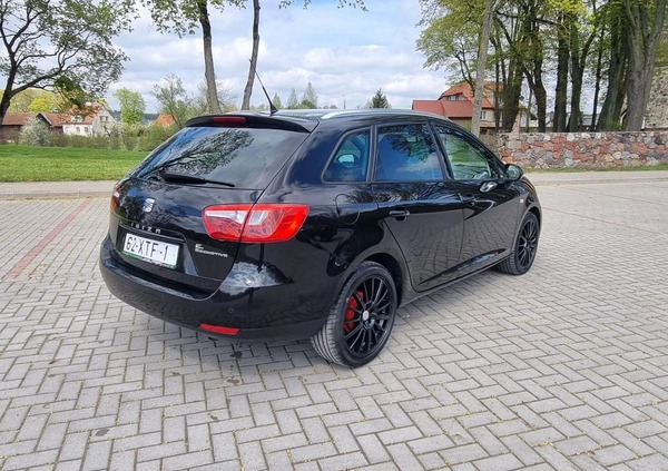 Seat Ibiza cena 20900 przebieg: 177000, rok produkcji 2012 z Świecie małe 277